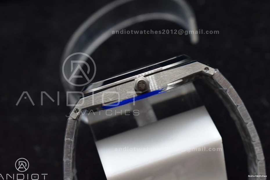 Dial Bracelet 1040 SS A Blue Royal Textured 